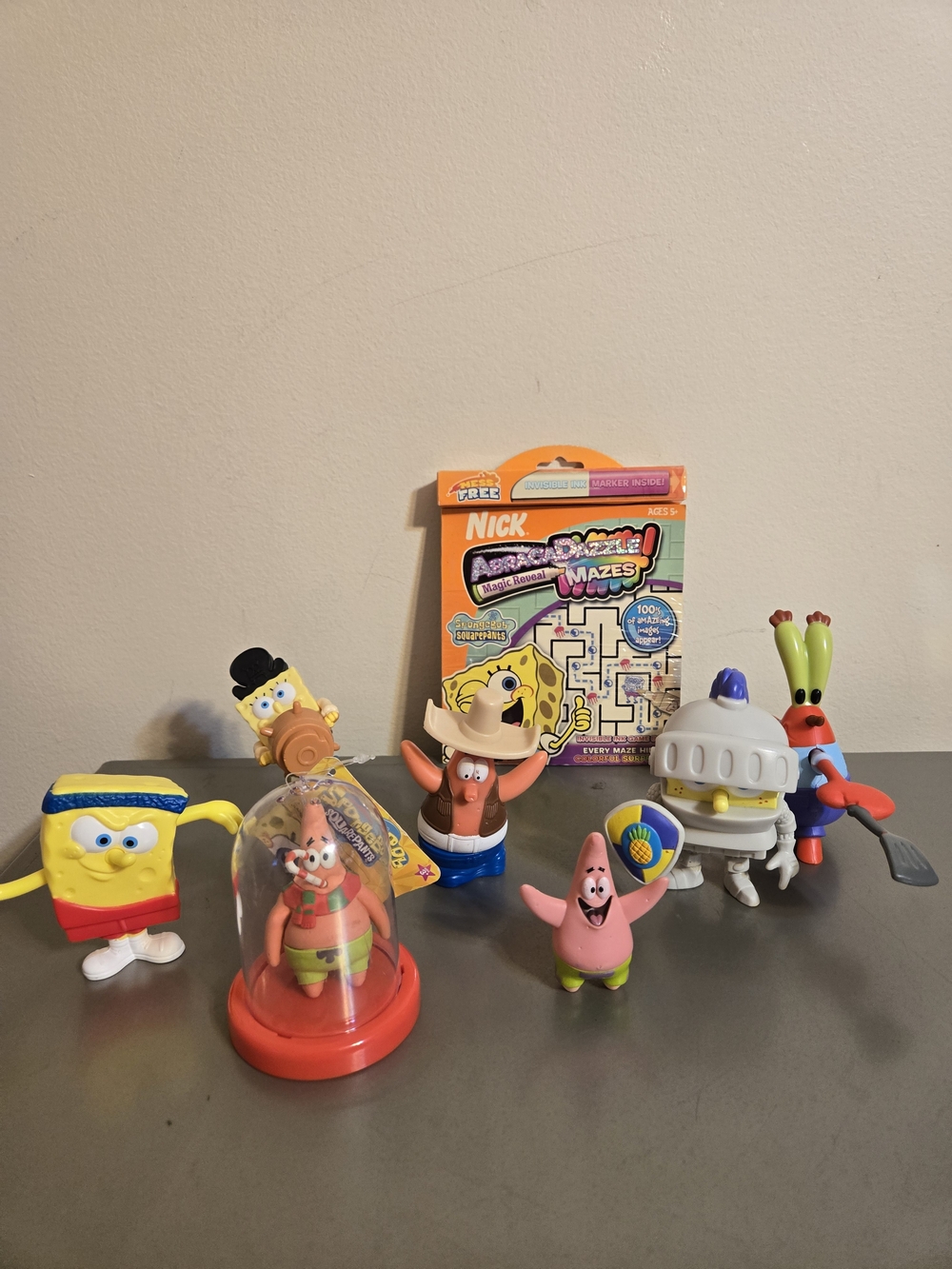 SpongeBob SquarePants Burger King and McDonald's Figures and Maze Book Lot